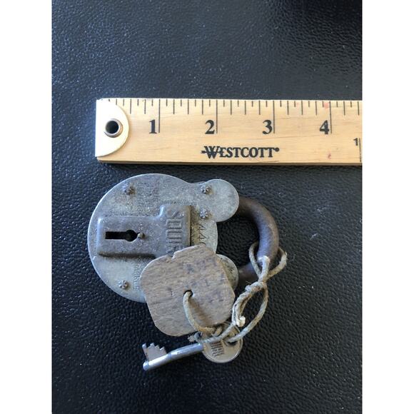 Vintage Squire Old English Genuine Solid Lock With Key Made In England - Picture 5 of 7